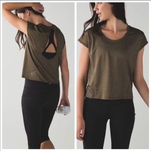 Lululemon Athletica top